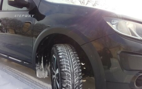 Renault Sandero II рестайлинг, 2016 год, 970 000 рублей, 6 фотография