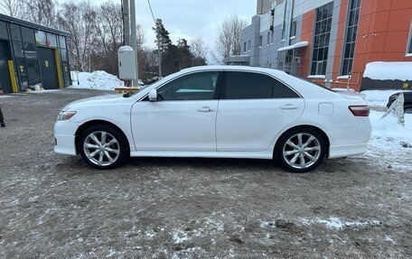 Toyota Camry, 2010 год, 1 100 000 рублей, 2 фотография