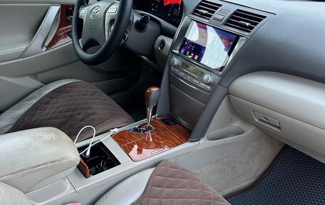 Toyota Camry, 2010 год, 1 100 000 рублей, 11 фотография