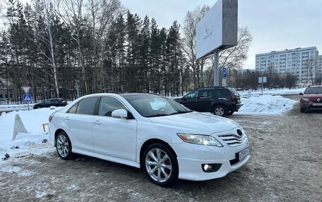 Toyota Camry, 2010 год, 1 100 000 рублей, 8 фотография