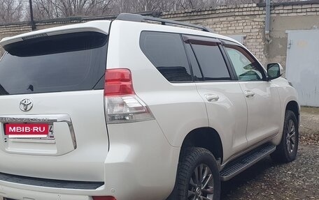 Toyota Land Cruiser Prado 150 рестайлинг 2, 2012 год, 2 900 000 рублей, 5 фотография