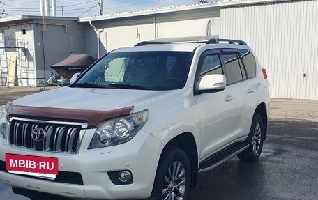 Toyota Land Cruiser Prado 150 рестайлинг 2, 2012 год, 2 900 000 рублей, 2 фотография