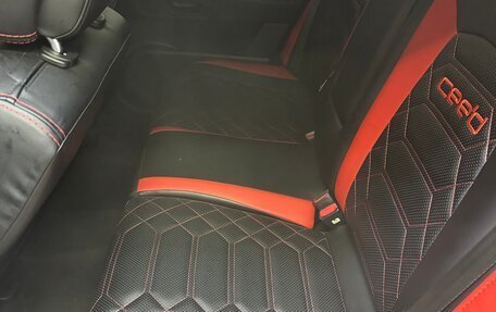 KIA cee'd I рестайлинг, 2010 год, 770 000 рублей, 15 фотография