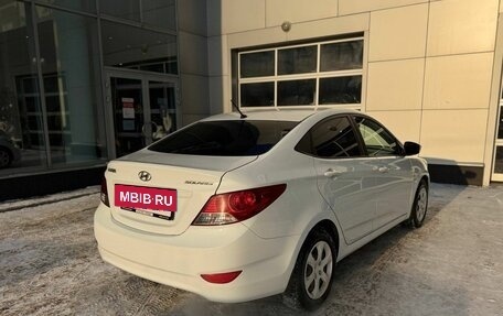 Hyundai Solaris II рестайлинг, 2014 год, 870 000 рублей, 5 фотография