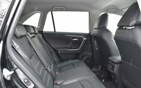 Toyota RAV4, 2020 год, 3 499 000 рублей, 22 фотография