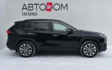 Toyota RAV4, 2020 год, 3 499 000 рублей, 4 фотография
