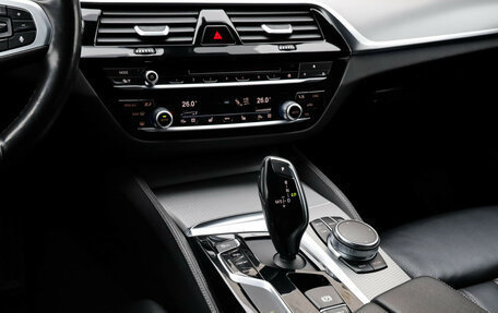 BMW 5 серия, 2017 год, 4 199 000 рублей, 14 фотография