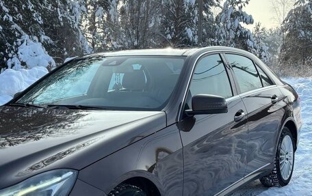 Mercedes-Benz E-Класс, 2013 год, 1 890 000 рублей, 4 фотография