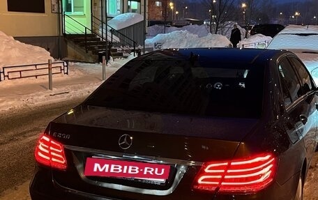 Mercedes-Benz E-Класс, 2013 год, 1 890 000 рублей, 13 фотография