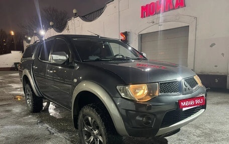 Mitsubishi L200 IV рестайлинг, 2010 год, 1 280 000 рублей, 2 фотография