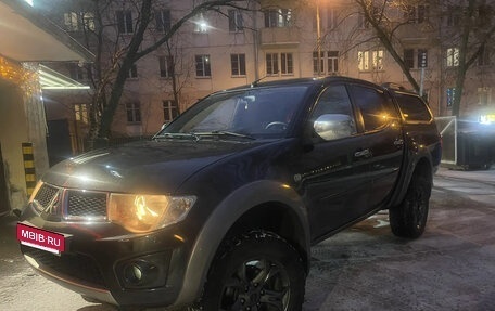 Mitsubishi L200 IV рестайлинг, 2010 год, 1 280 000 рублей, 10 фотография