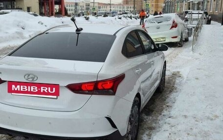 Hyundai Solaris II рестайлинг, 2021 год, 1 670 000 рублей, 3 фотография