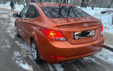 Hyundai Solaris II рестайлинг, 2015 год, 1 080 000 рублей, 8 фотография