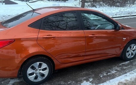 Hyundai Solaris II рестайлинг, 2015 год, 1 080 000 рублей, 6 фотография