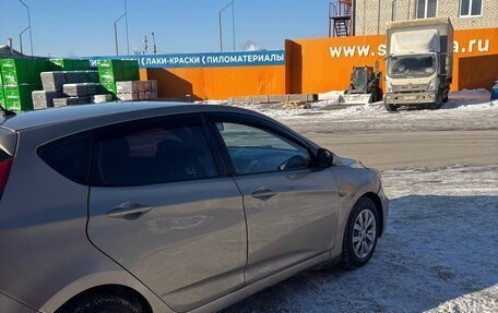 Hyundai Solaris II рестайлинг, 2012 год, 520 000 рублей, 4 фотография