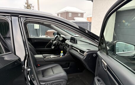 Lexus RX IV рестайлинг, 2020 год, 4 499 000 рублей, 10 фотография