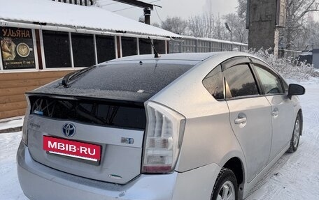 Toyota Prius, 2010 год, 949 000 рублей, 8 фотография