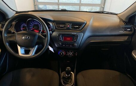 KIA Rio III рестайлинг, 2013 год, 755 000 рублей, 9 фотография