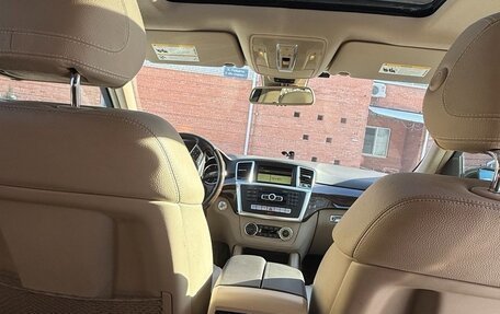 Mercedes-Benz M-Класс, 2012 год, 2 850 000 рублей, 12 фотография