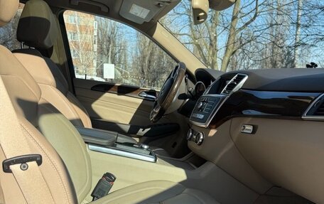 Mercedes-Benz M-Класс, 2012 год, 2 850 000 рублей, 22 фотография