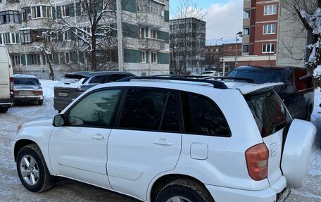 Toyota RAV4, 2005 год, 720 000 рублей, 4 фотография