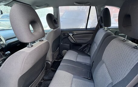 Toyota RAV4, 2005 год, 720 000 рублей, 18 фотография