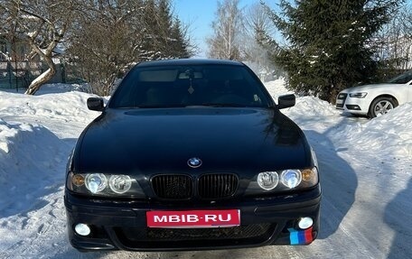 BMW 5 серия, 2003 год, 890 000 рублей, 1 фотография