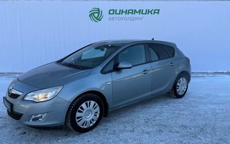 Opel Astra J, 2011 год, 570 000 рублей, 1 фотография