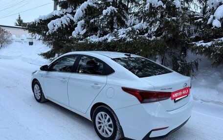 Hyundai Solaris II рестайлинг, 2018 год, 1 270 000 рублей, 5 фотография