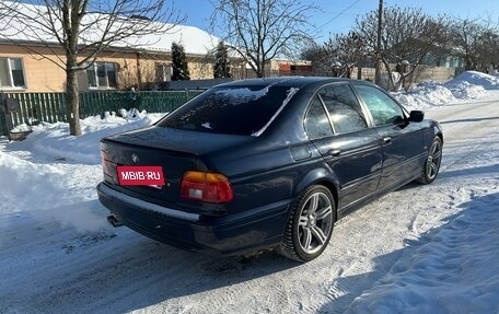 BMW 5 серия, 2003 год, 890 000 рублей, 3 фотография