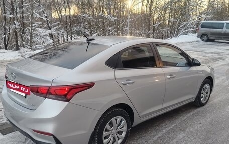 Hyundai Solaris II рестайлинг, 2017 год, 2 фотография