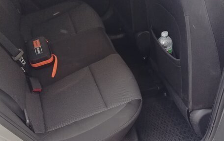 Hyundai Solaris II рестайлинг, 2017 год, 14 фотография