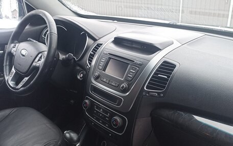 KIA Sorento II рестайлинг, 2015 год, 1 990 000 рублей, 12 фотография