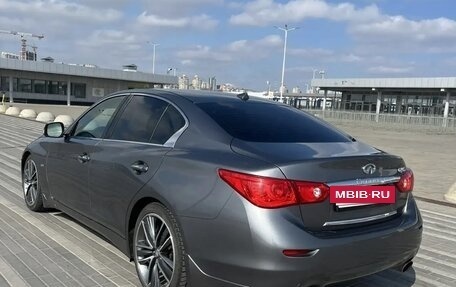 Infiniti Q50 I рестайлинг, 2017 год, 1 150 000 рублей, 8 фотография