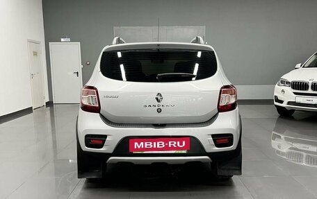Renault Sandero II рестайлинг, 2016 год, 875 000 рублей, 4 фотография