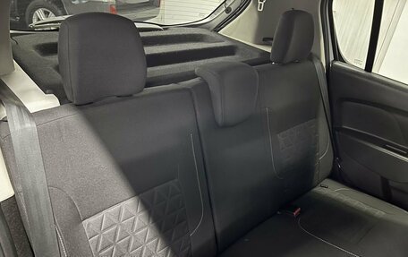 Renault Sandero II рестайлинг, 2016 год, 875 000 рублей, 13 фотография