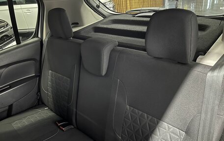 Renault Sandero II рестайлинг, 2016 год, 875 000 рублей, 10 фотография