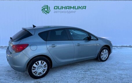 Opel Astra J, 2011 год, 570 000 рублей, 5 фотография
