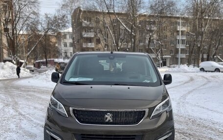 Peugeot Traveller I, 2018 год, 3 590 000 рублей, 10 фотография