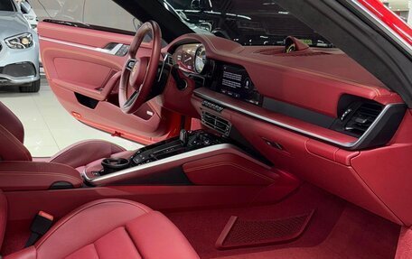 Porsche 911, 2021 год, 16 500 000 рублей, 10 фотография