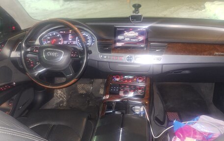 Audi A8, 2010 год, 1 650 000 рублей, 5 фотография