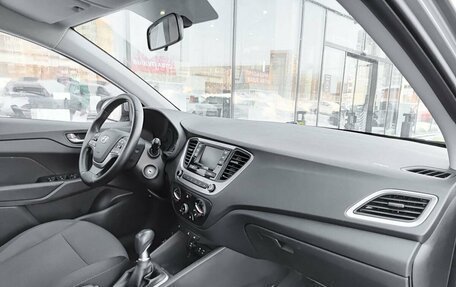 Hyundai Solaris II рестайлинг, 2018 год, 1 165 000 рублей, 13 фотография