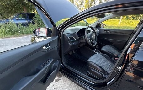 Hyundai Solaris II рестайлинг, 2021 год, 1 300 000 рублей, 7 фотография