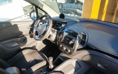 Renault Kaptur I рестайлинг, 2020 год, 1 750 000 рублей, 9 фотография