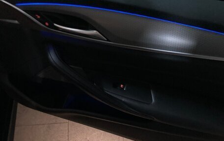 BMW 5 серия, 2018 год, 5 500 000 рублей, 21 фотография