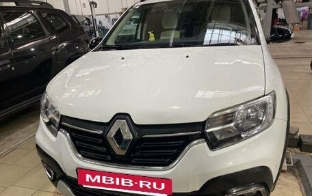 Renault Sandero II рестайлинг, 2022 год, 1 400 000 рублей, 3 фотография