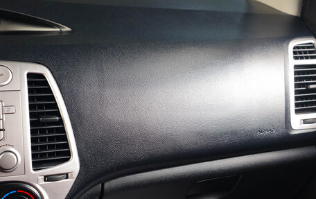 Hyundai i20 IB рестайлинг, 2010 год, 719 000 рублей, 14 фотография