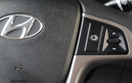 Hyundai Solaris II рестайлинг, 2016 год, 939 000 рублей, 17 фотография