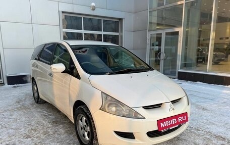 Mitsubishi Grandis, 2003 год, 760 000 рублей, 3 фотография