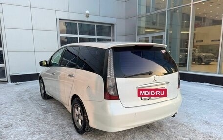 Mitsubishi Grandis, 2003 год, 760 000 рублей, 7 фотография